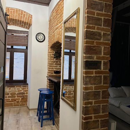 Cozy Loft В Самому Центрі Львоваアパートメント エクステリア 写真