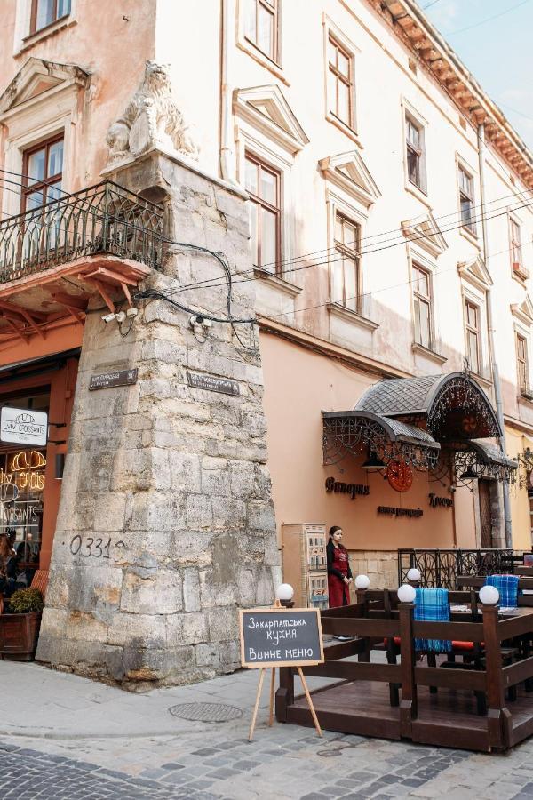 Cozy Loft В Самому Центрі Львоваアパートメント エクステリア 写真